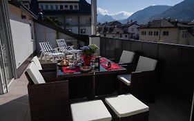 Sunshine Apartments